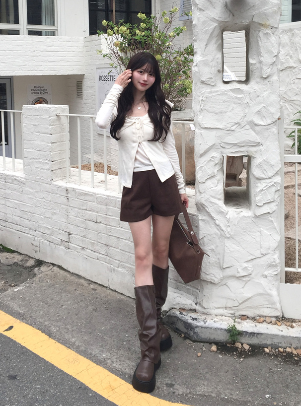 スエードハイウエストショートパンツ