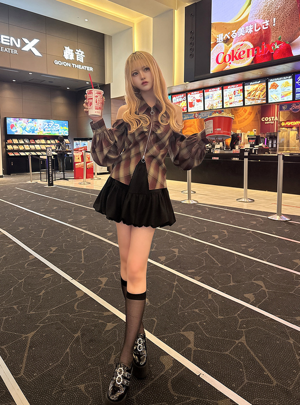 チェック柄オープンショルダージップブラウス