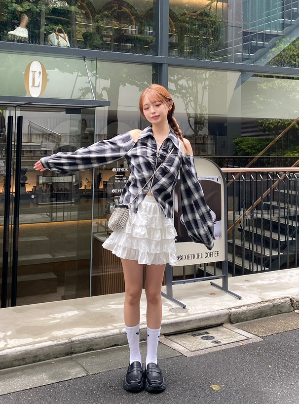 チェック柄オープンショルダージップブラウス