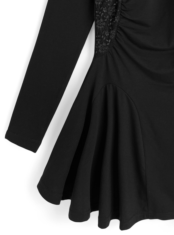 ホルターネックウエストレースフレアミニワンピース