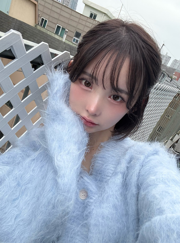 Vネックウール混シャギーニットカーディガン