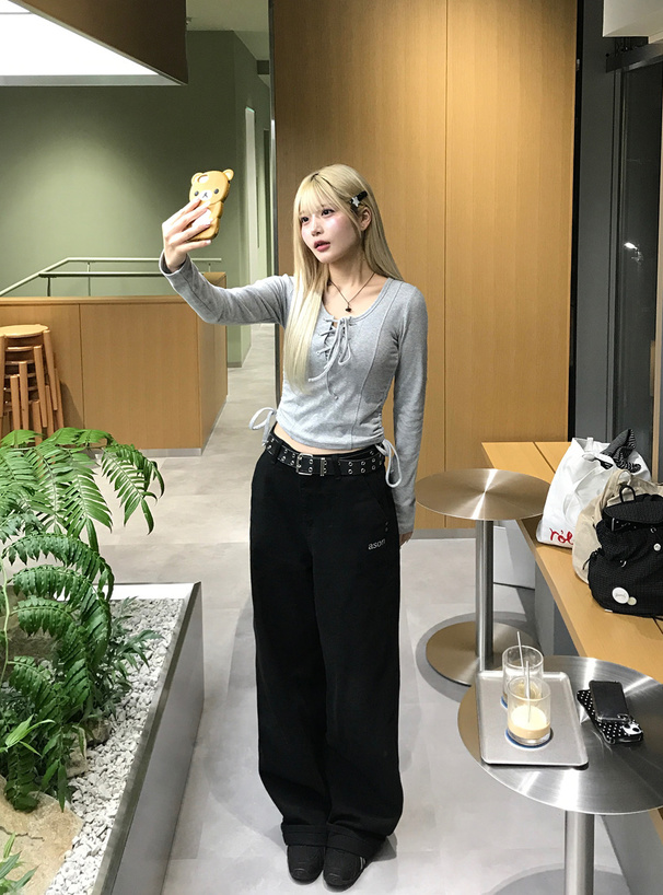 レースアップサイドドロストトップス