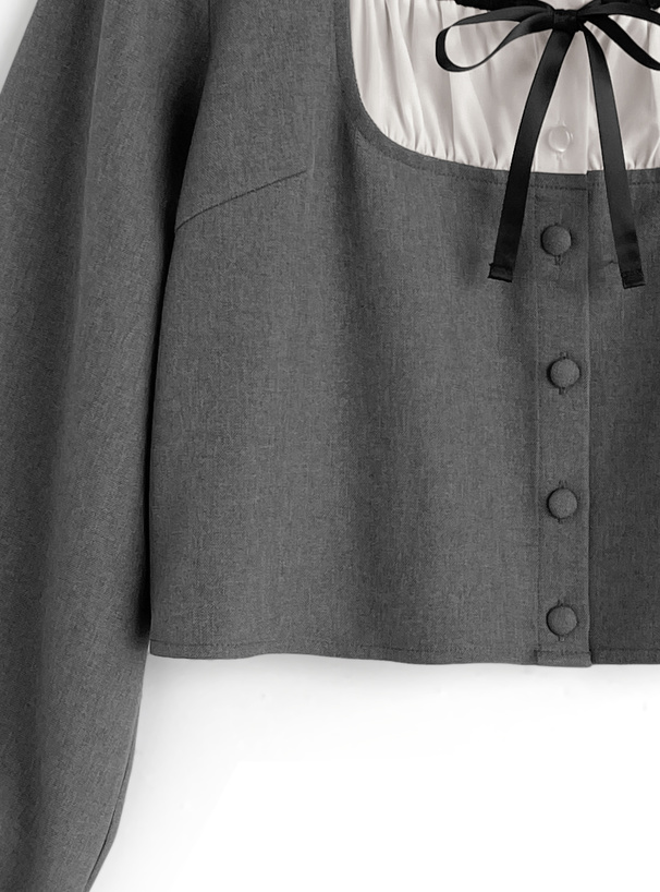 レイヤード風リボントップス