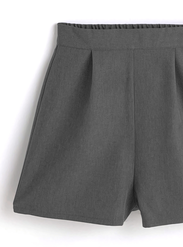 a*8様 house on the hill ショートパンツ グレー a*8様 house on the