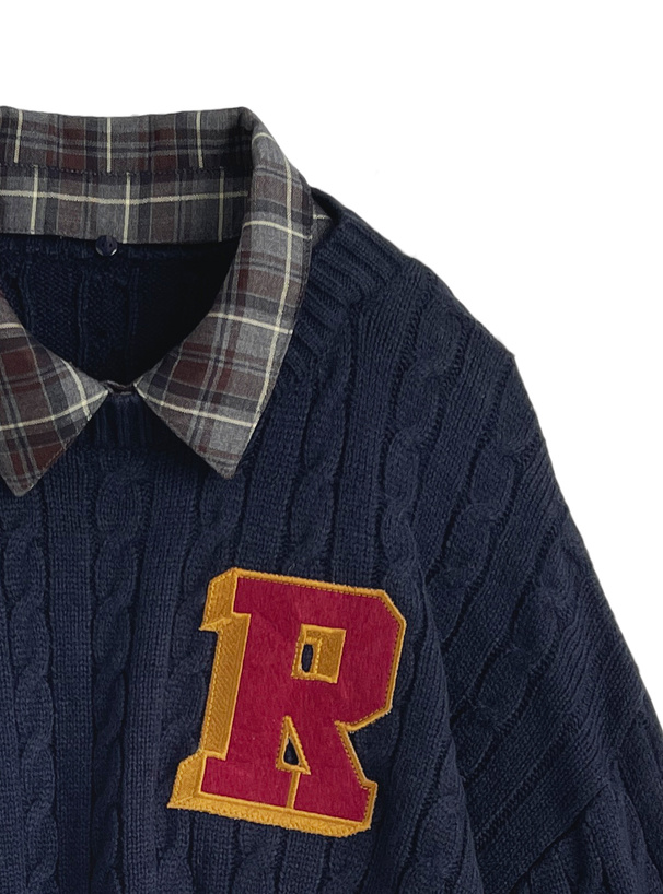 チェック柄襟付きワッペンケーブルニットトップス