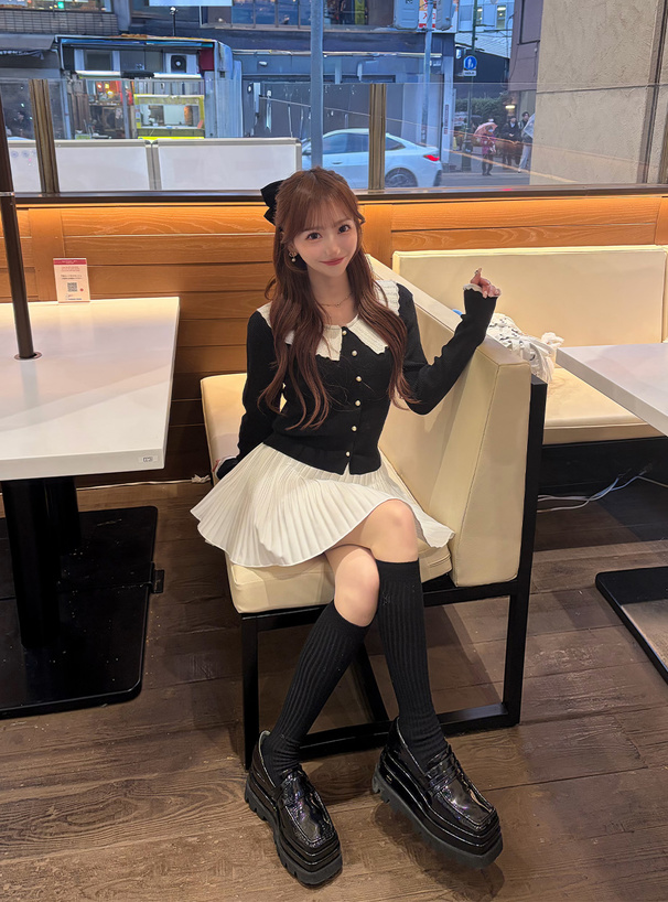 フリルリブニットカーディガン