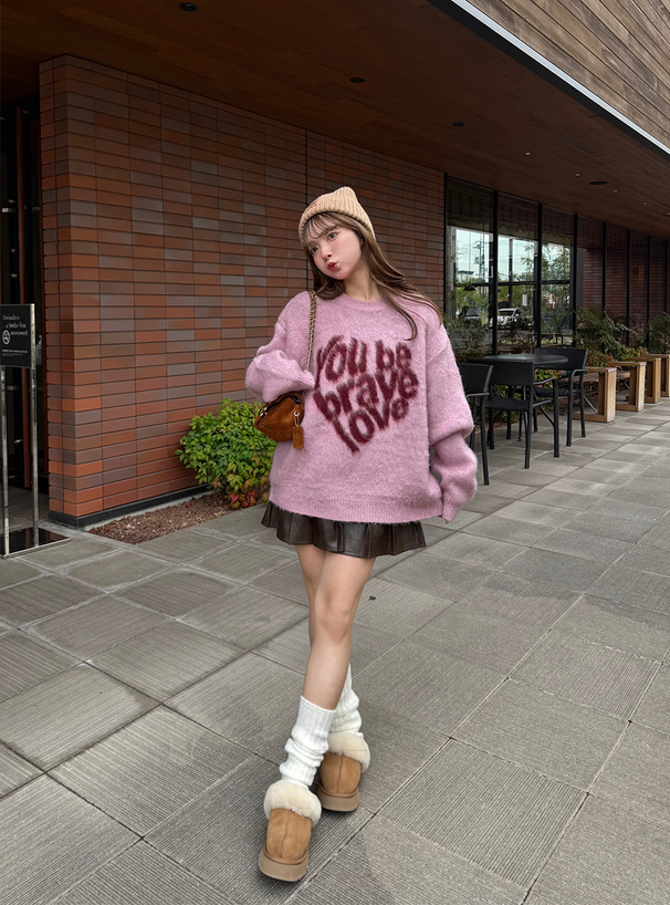 ハートロゴニットトップス