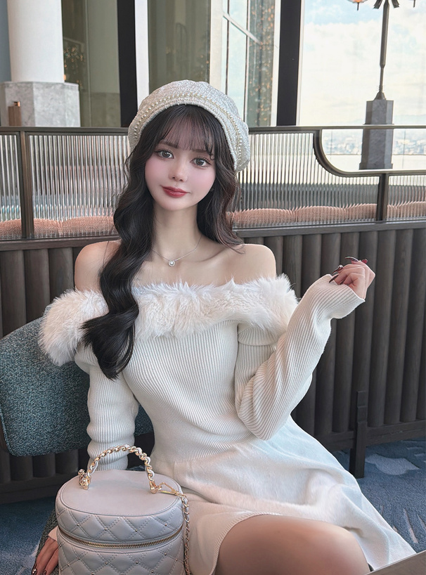 ファー・ストラップ付きオフショルダーニットミニワンピース[tu1917