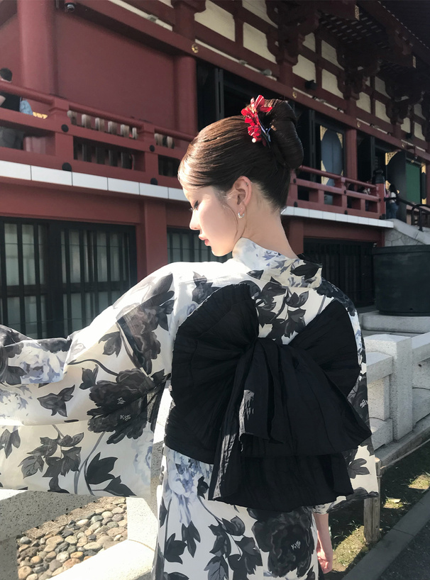 モノトーン牡丹花柄浴衣セット