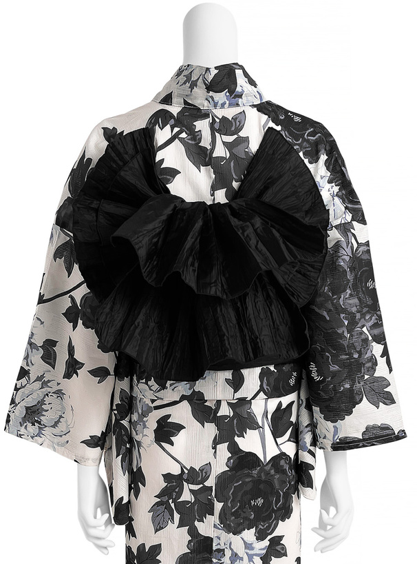 モノトーン牡丹花柄浴衣セット