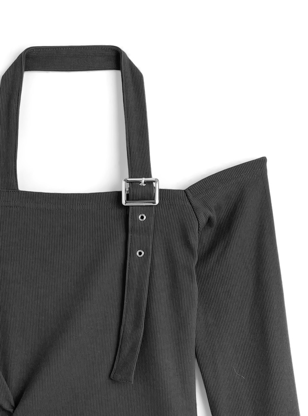 ホルターネックベルトオフショルダーキャザースリットトップス