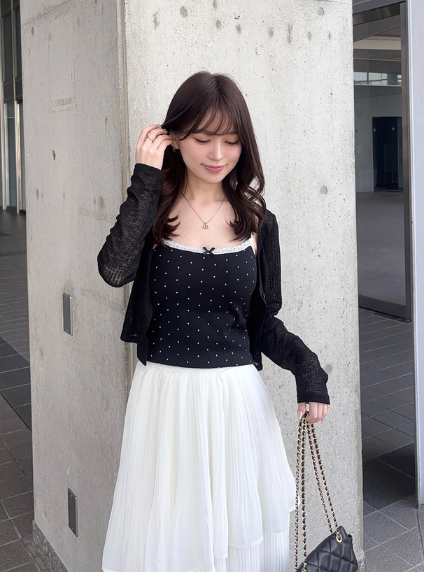 カップ付きドット柄レースリボンキャミソール