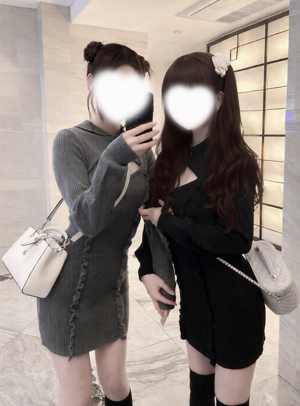 フード付きフロントオープンニットミニワンピース