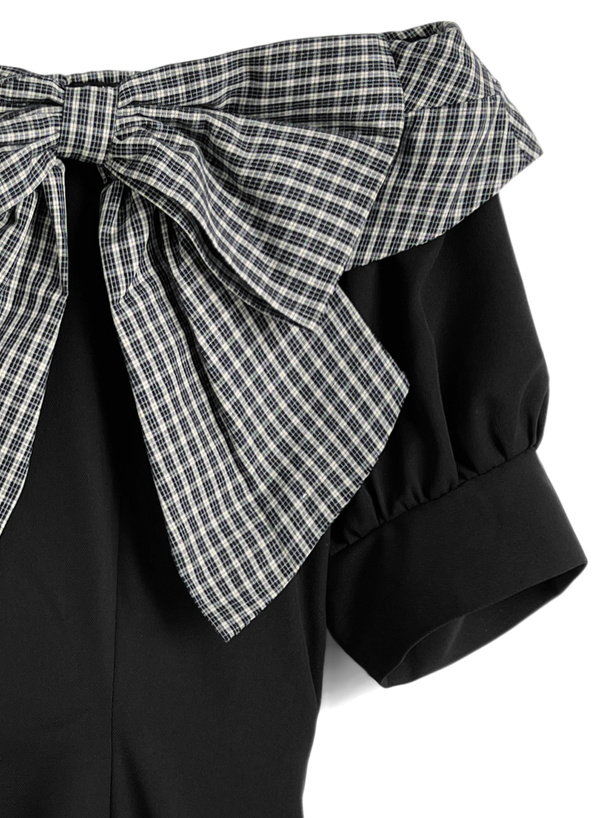 チェック柄リボンオフショルダーミニワンピース