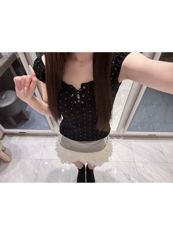 ドット柄レースレイヤード風オフショルダートップス