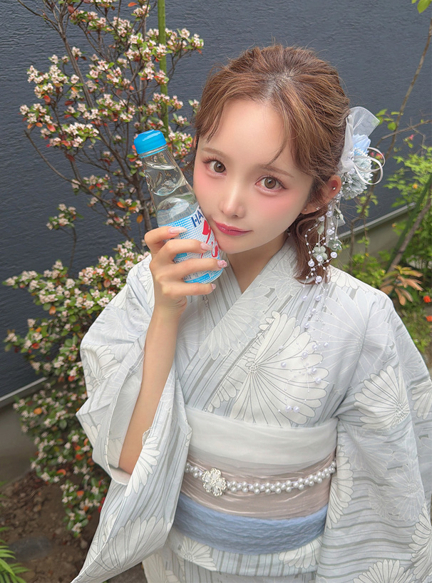 フラワービジューパールベルト