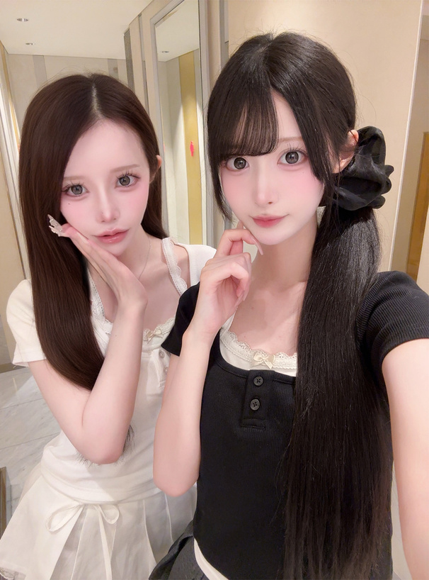 キャミソールレイヤード風ヘンリーネックリブトップス