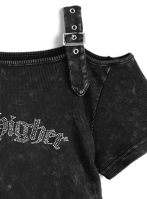 ピグメントラインストーンロゴワンショルダートップス