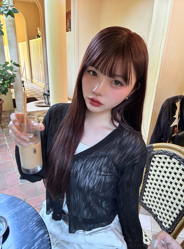 カップ付きダブルストラップショート丈キャミソール