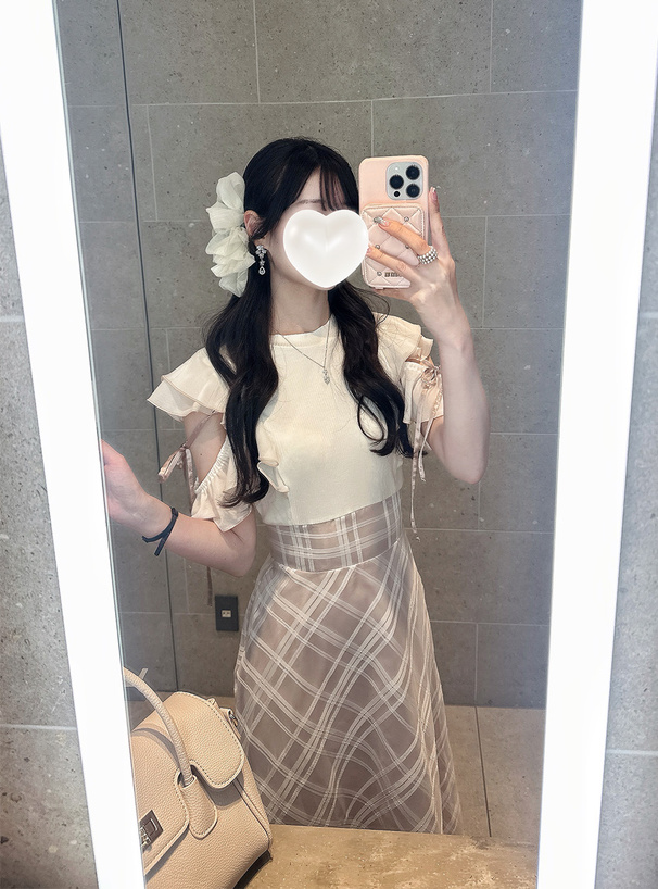 チェック柄ドッキングショルダーオープンフレアワンピース