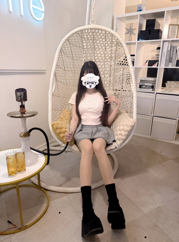 レースハートロゴサイドギャザーリブトップス