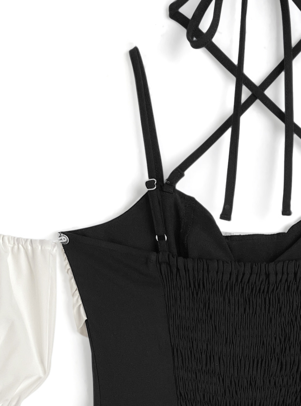 ストラップ付きビッグリボンオフショルダーミニワンピース