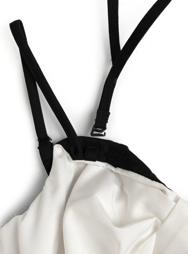 ストラップ付きビッグリボンオフショルダーミニワンピース