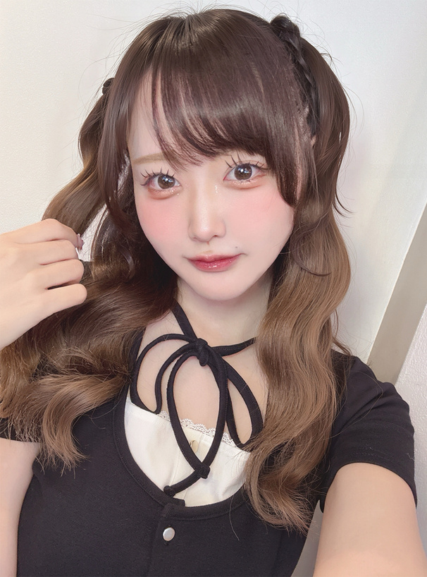 配色レイヤード風リボンレーストップス