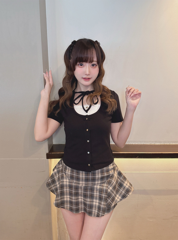 配色レイヤード風リボンレーストップス