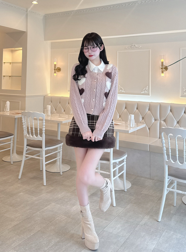 シャツ襟付きハート柄シャギーケーブル編みニットカーディガン
