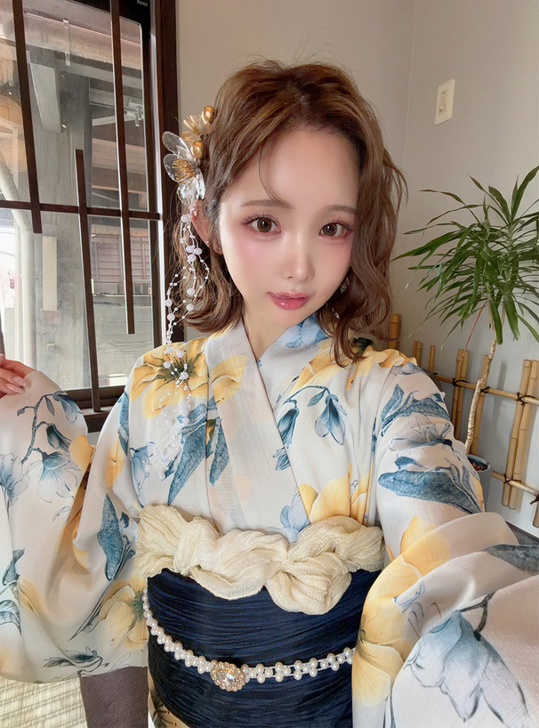 クリアフラワーボールヘアピン4点セット