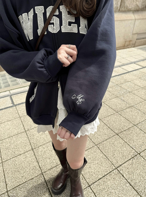 レースロゴ刺繍ダブルスウェットジップパーカー
