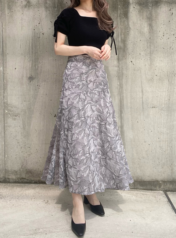 花柄刺繍楊柳シフォンフレアスカート