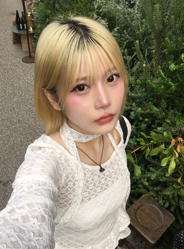 【lirot】新品未使用タグ付き♪ペプラムカット♪ショートトップス lirot】新品未使用タグ付き♪ペプラムカット♪ショートトップス