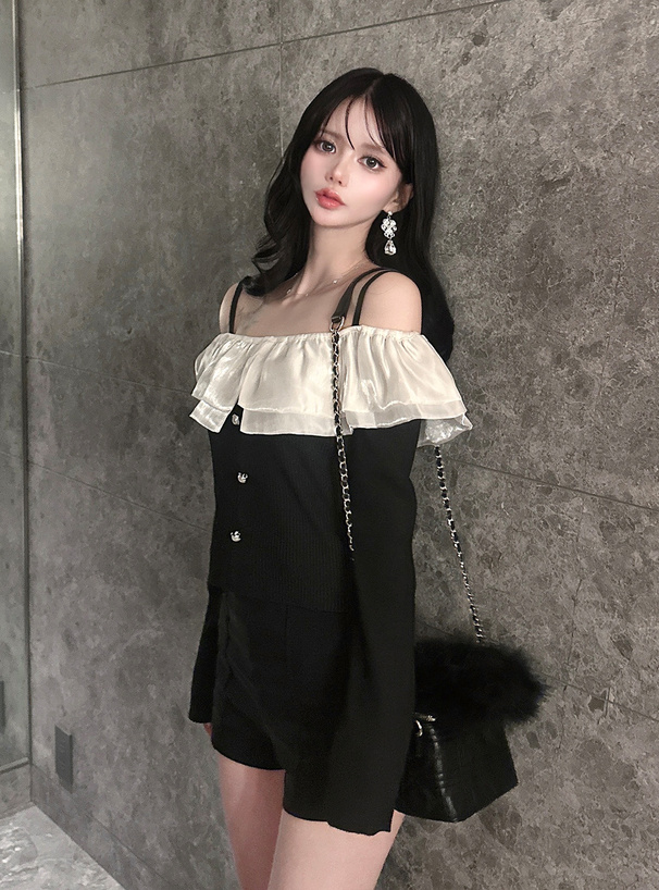 オーガンジーフリルオフショルダーニットトップス