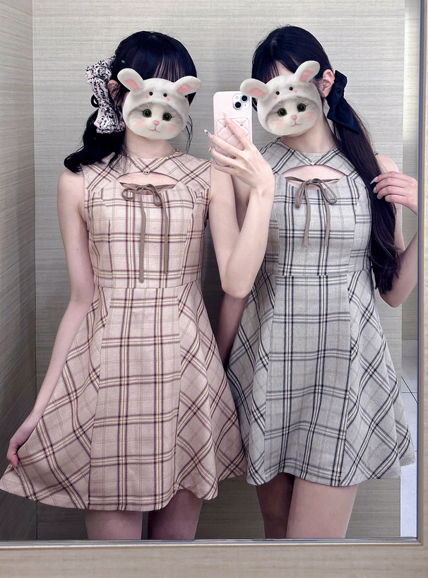チェック柄フロントオープンノースリーブミニワンピース