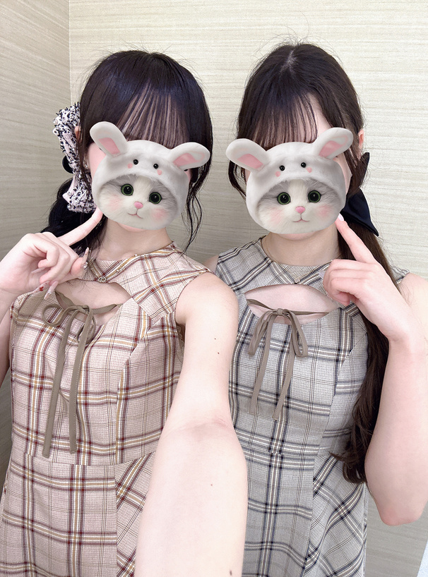 チェック柄フロントオープンノースリーブミニワンピース