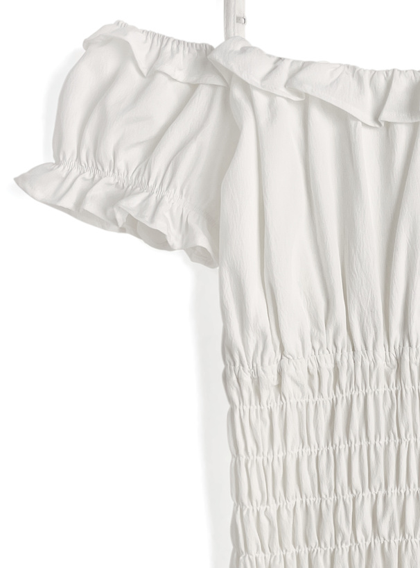 シャーリングフリルオフショルダーミニワンピース