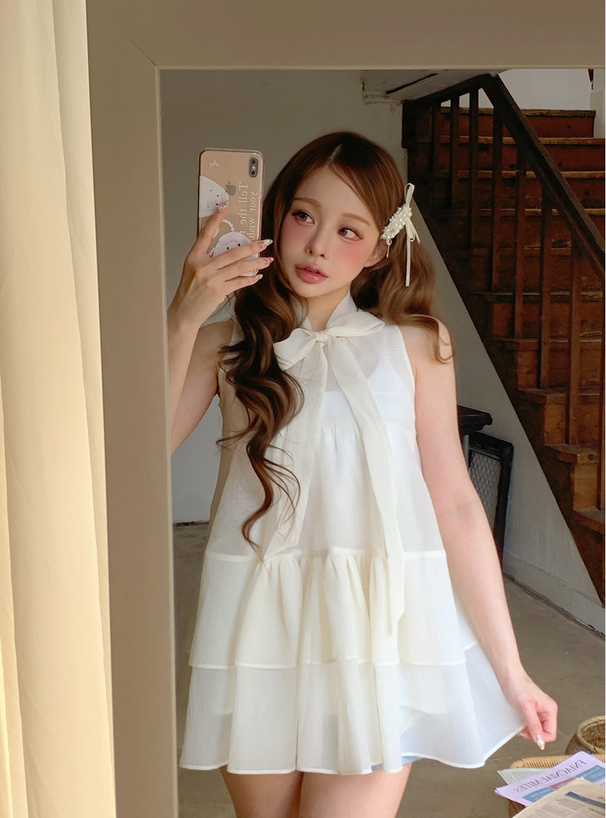 タイ付きノースリーブシアーティアードチュニック