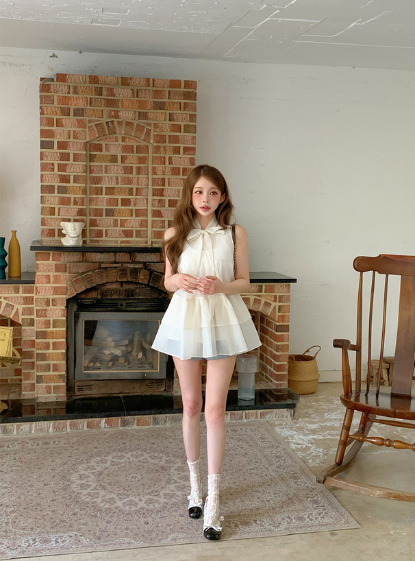 タイ付きノースリーブシアーティアードチュニック