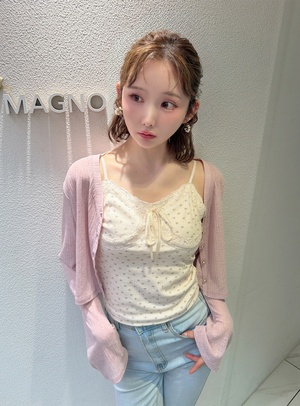 カップ付き小花柄リボンレースキャミソール