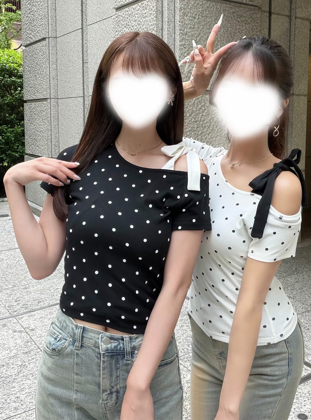 ドット柄ワンショルダー配色リボントップス