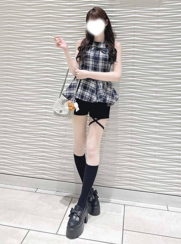 チェック柄リボンノースリーブペプラムトップス