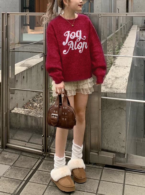 ロゴニットトップス