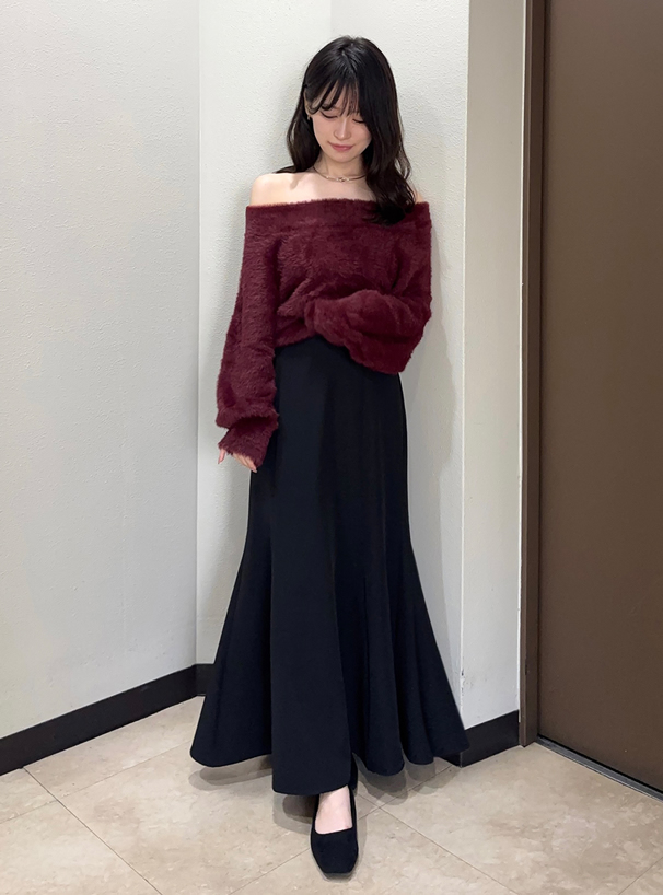 オフショルダーシャギーニットトップス