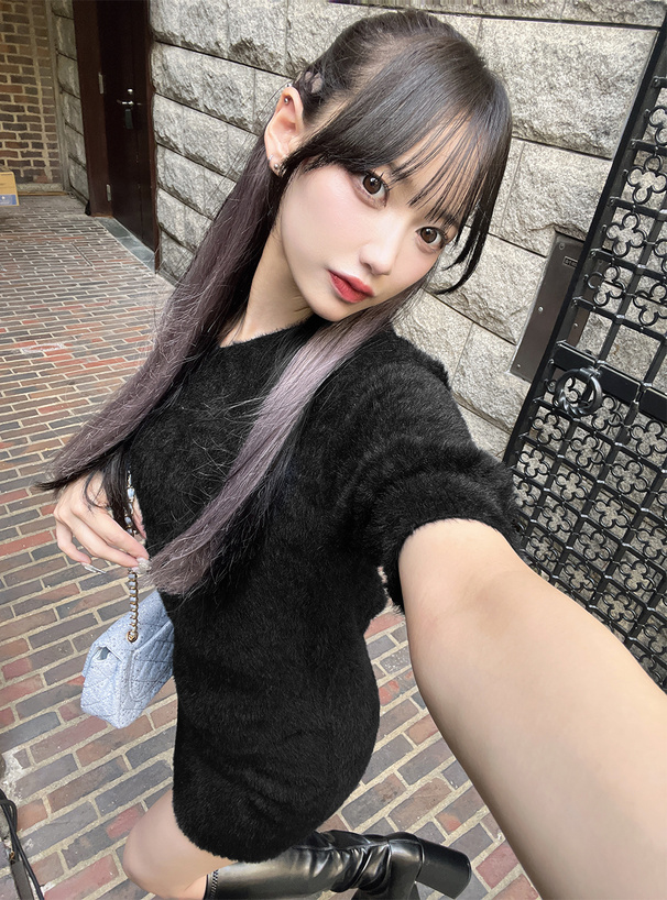 チェーン付きシャギーニットミニワンピース