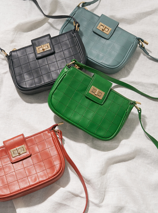 キルティングショルダーバッグ