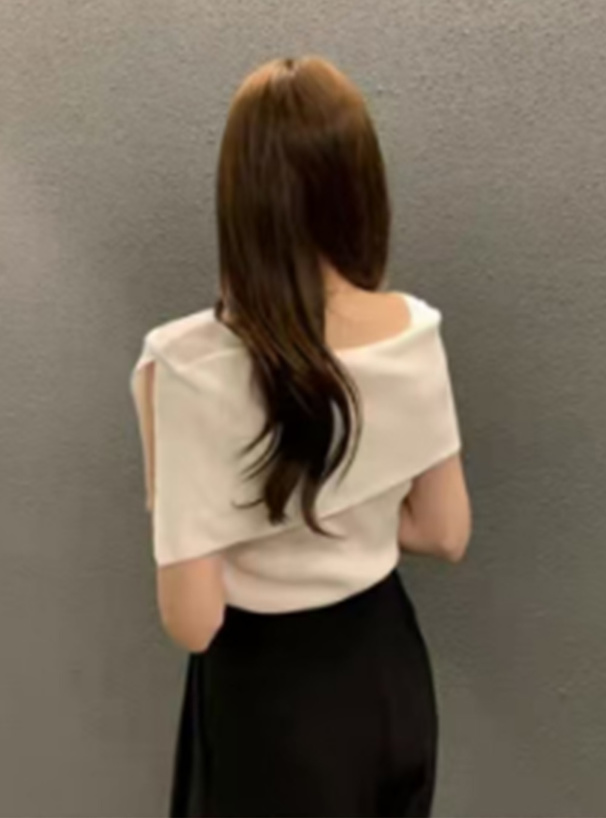 オフショルダーケープカラートップス