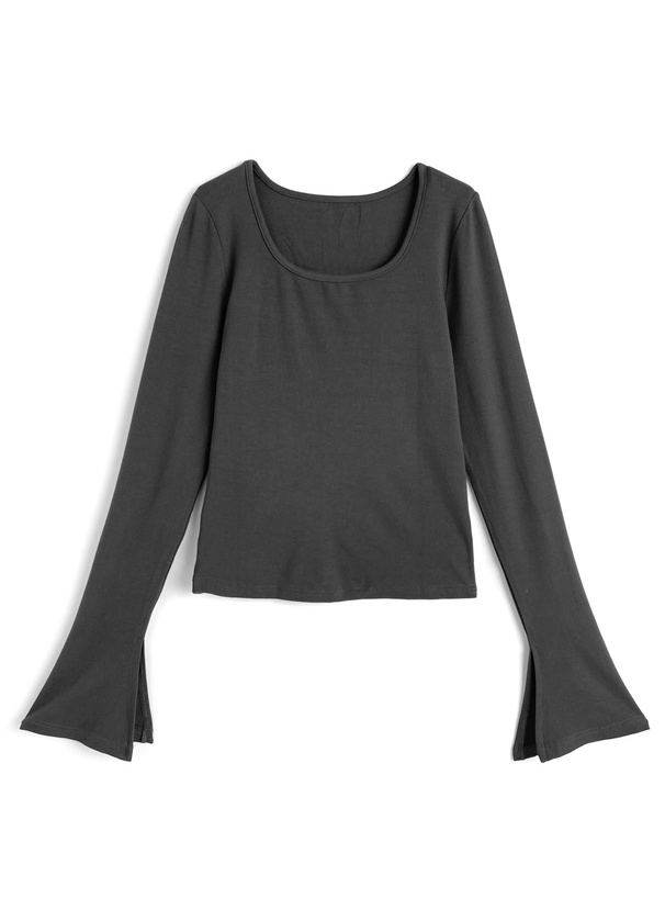 スリットフレアスリーブスクエアネックトップス