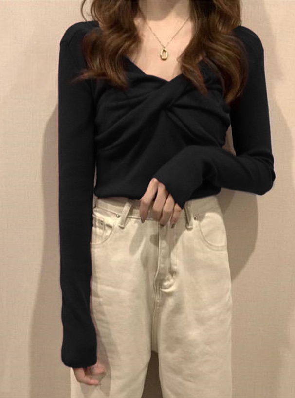 フロントツイストデザイントップス